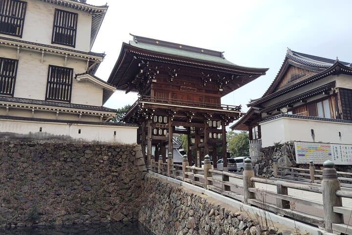 Kokura Castle and Garden Guided Tour in Kitakyushu — photo 6