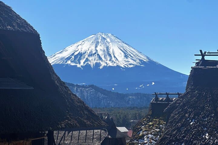 Mount Fuji (Mt. fuji) private tour by car with pickup from Tokyo — photo 2