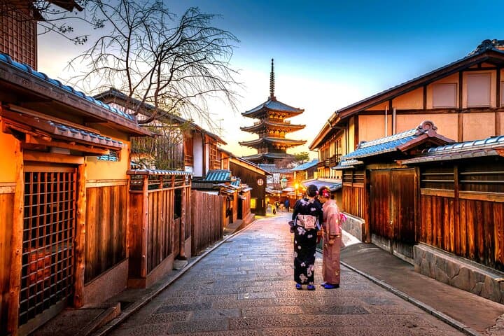 Private Kyoto Customizable Day Tour with English Speaking Driver — photo 2