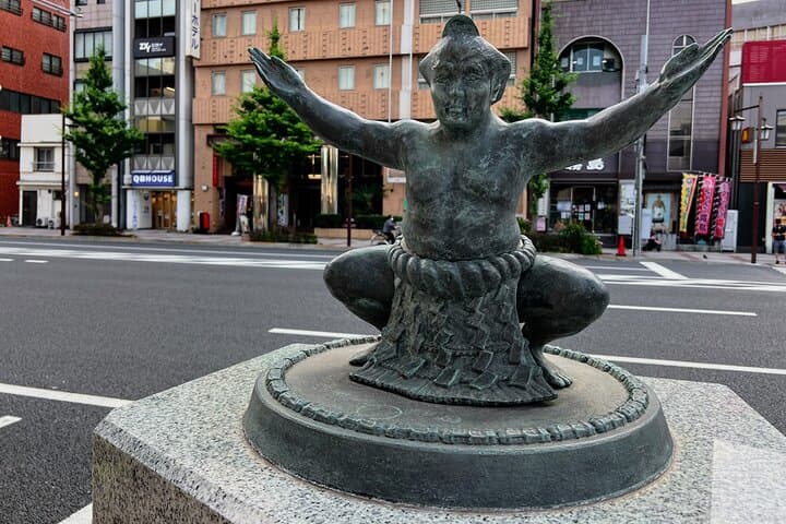 Tokyo: Step into tradition, sumo wrestlers and geisha — photo 3