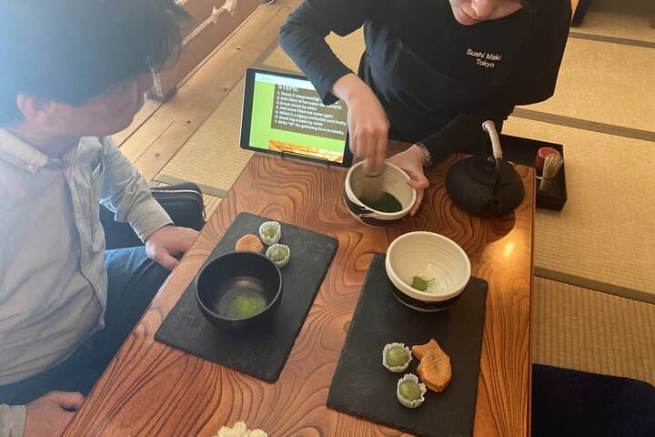 1 day TokyoPrivateBusTours + LicenseGuide + MatchaMakingTokyo — photo 12
