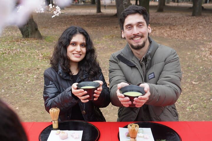Tokyo Cherry Blossom Matcha Experience in Yoyogi Park (Shibuya) — photo 17