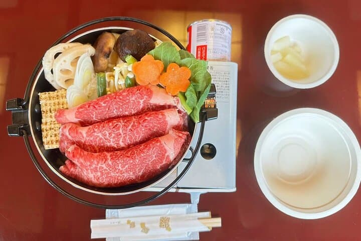 Tokyo Cherry Blossom Cruise: Sukiyaki/Tea ceremony&Shamisen — photo 6