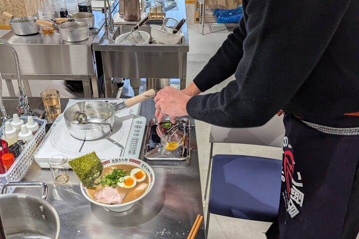 Hand-Pulled Noodle Challenge! A Ramen Master Experience to Enjoy — photo 11
