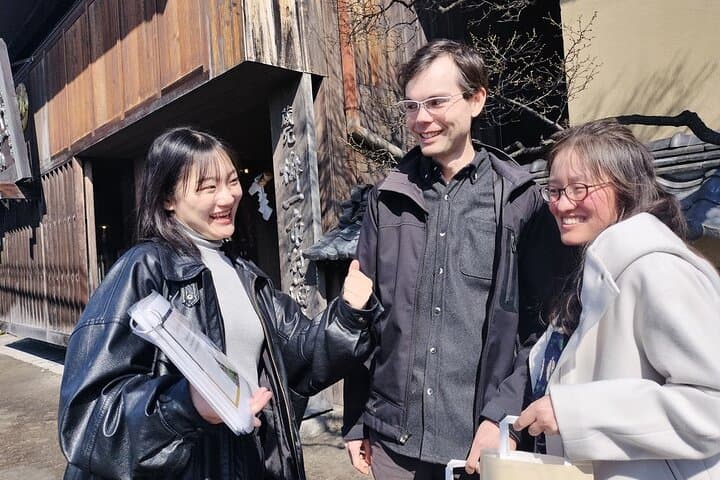 Paint & Sip in Hokusai’s Town: Sake and Art Tour — photo 5