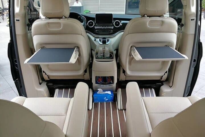 Tokyo Airport (HND) Chauffeur Service tokyo Airport Privat pickup — photo 3