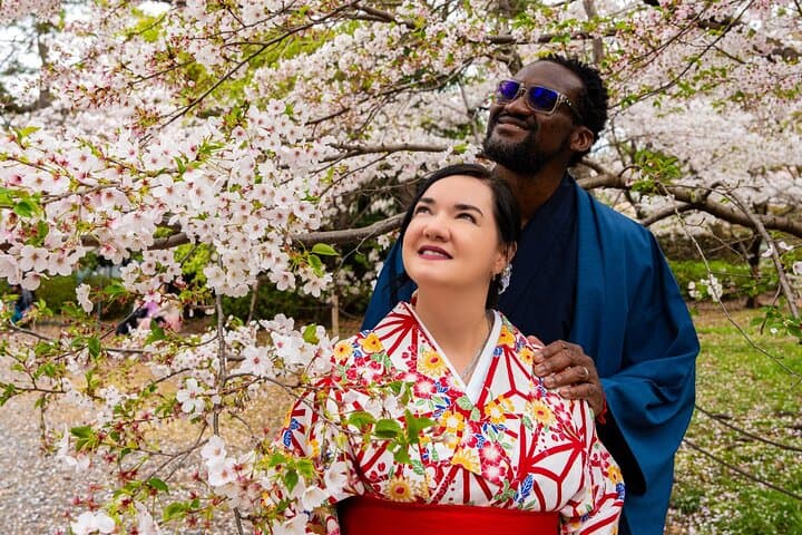 Kyoto Private Kimono Photoshoot for Couple and Solo — photo 4