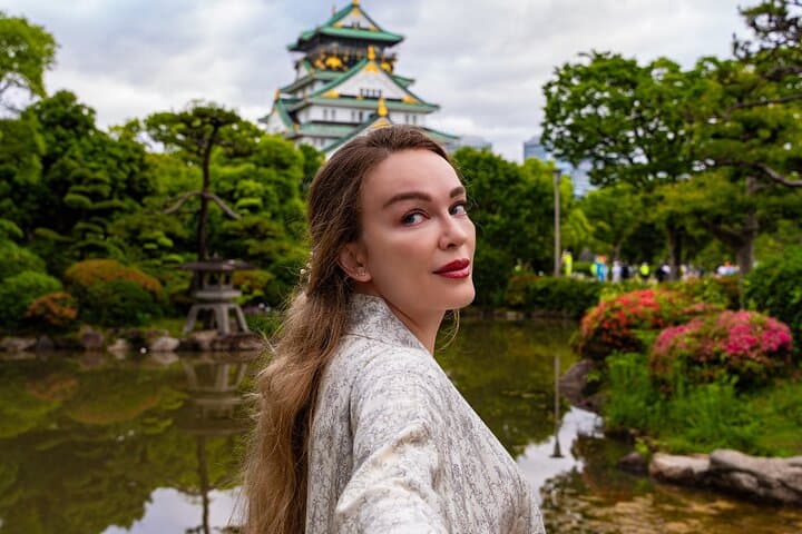 Iconic and Timeless Osaka Castle Private Photoshoot — photo 7