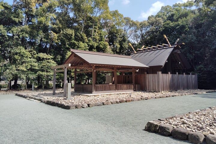 Fukuoka: Munakata Taisha Shrine Guided Tour – UNESCO Site — photo 3