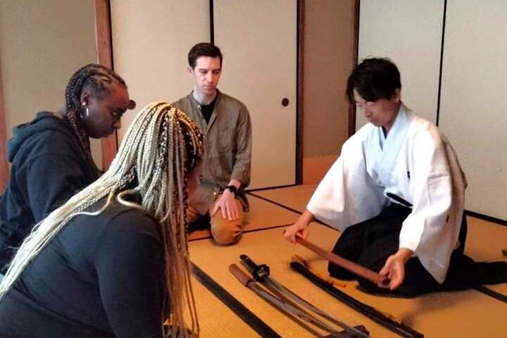 Osaka: Private Samurai Experience - Train with Sword Master — photo 11