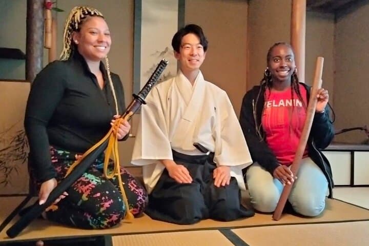 Osaka: Private Samurai Experience - Train with Sword Master — photo 10