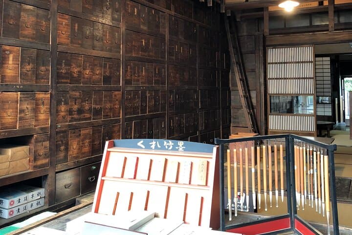 Tokyo Urban City Hike and Architectural Tour — photo 6