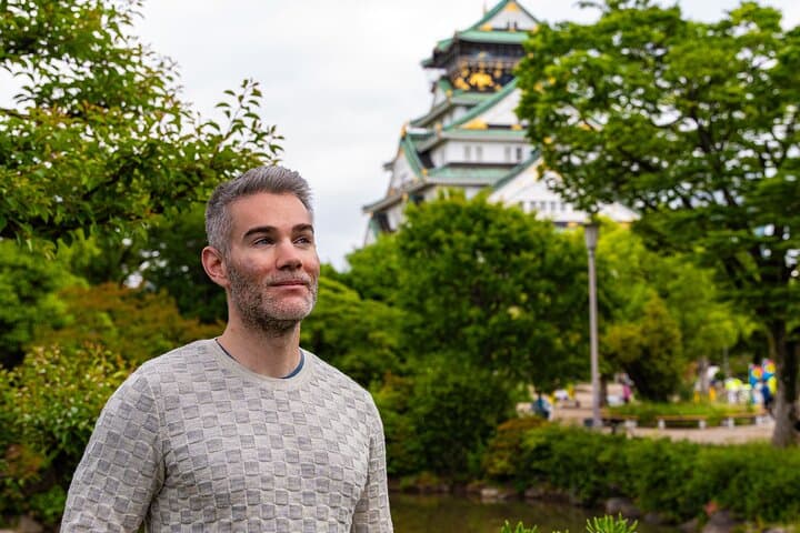Iconic and Timeless Osaka Castle Private Photoshoot — photo 17