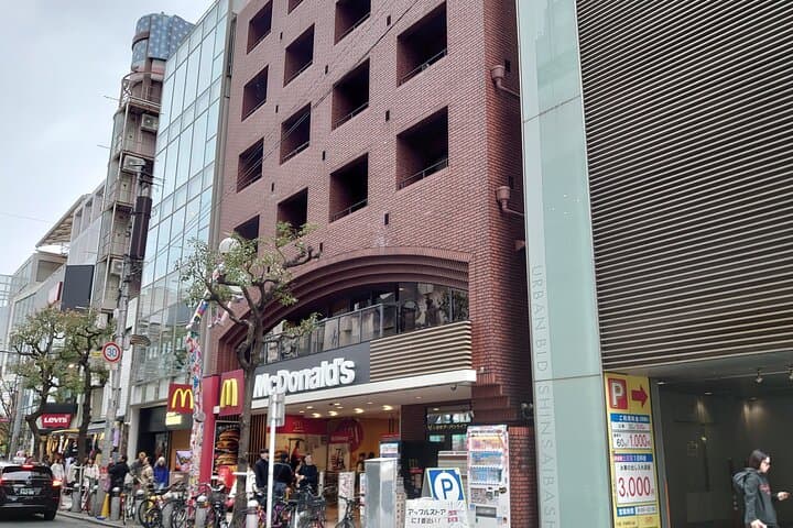 Authentic Tea Ceremony with Wagashi near Dotonbori — photo 8