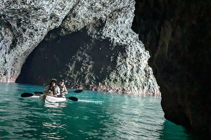 Sea Kayaking Tour – Otaru Coastal Adventure — photo 17
