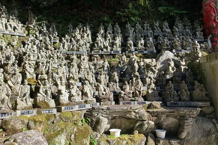 Fukuoka: Nanzoin Temple and Reclining Buddha Guided Tour — photo 19
