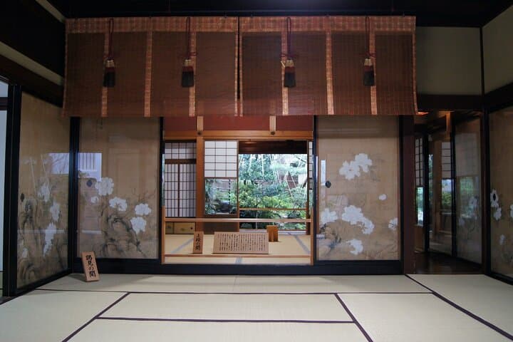 1-Day Kanazawa, Kenrokuen Garden, Samurai District & Sushi-making — photo 5