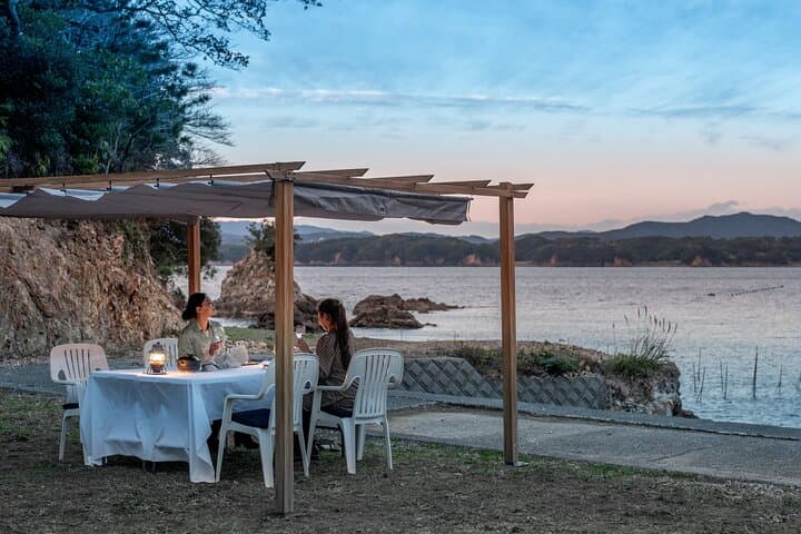 Ama Butlers Service and Shimas Seafood on a Private Beach