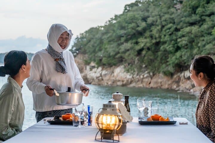 Ama Butlers Service and Shimas Seafood on a Private Beach — photo 3