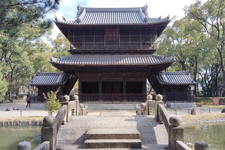 Fukuoka: Hakata Old Town Guided Walking Tour — photo 3