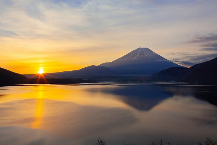 2-Day Mt Fuji Climbing Tour to Summit from Tokyo with Free Gear — photo 2