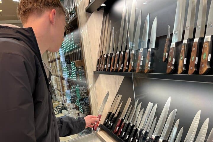 Live the Shōgun Story Samurai Knives and Tea Ceremony in Sakai — photo 7