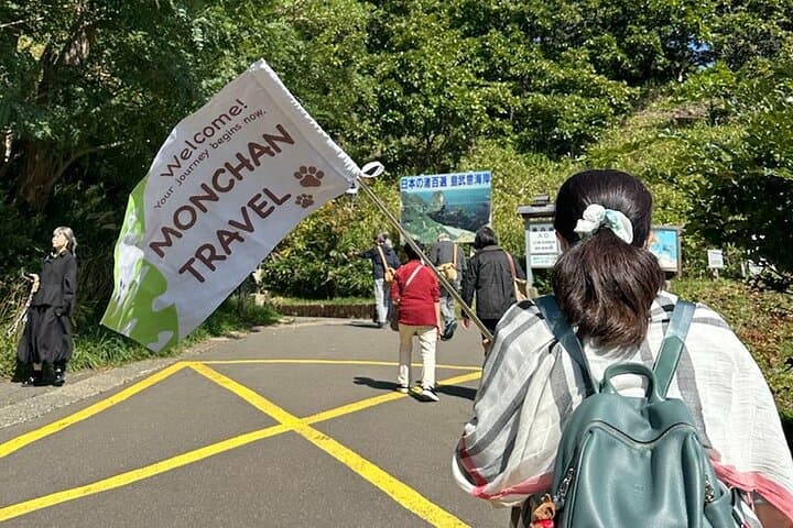 Sapporo Hidden Gems Walking Tour: Hokkaido Shrine, Mt.Moiwa, Cafe — photo 10