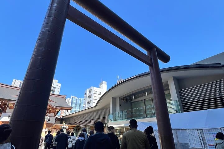 Nihonbashi Ningyocho Tour Seven Lucky Shrines and Treats — photo 2