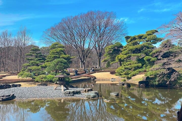 Imperial Palace to Tokyo Station Historical Walking Tour — photo 11