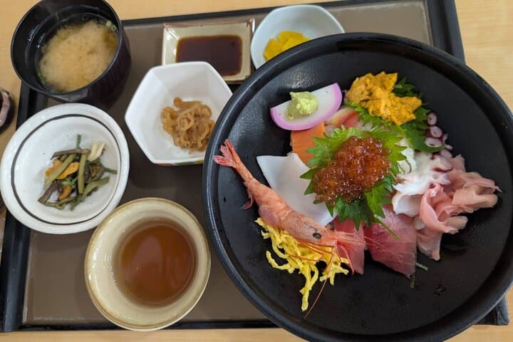 Hitachi Seaside Park & Nakaminato fish market tour — photo 2