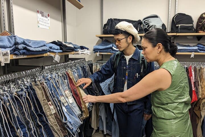 Tokyo Vintage Shopping Tour with Local Expert in Shimokitazawa — photo 13