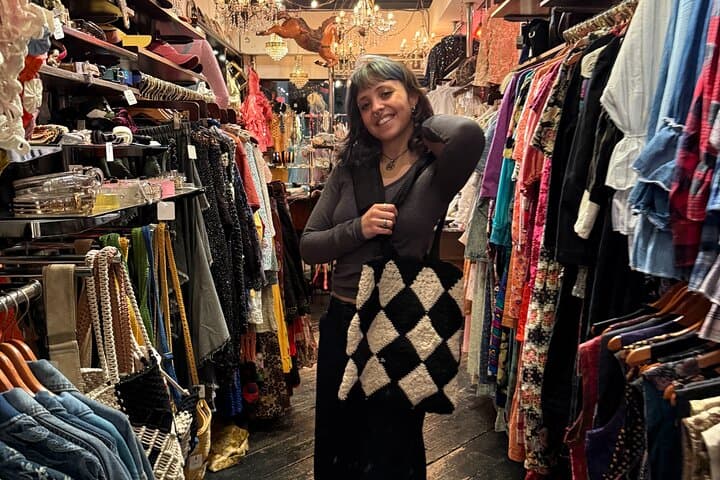 Tokyo Vintage Shopping Tour with Local Expert in Shimokitazawa — photo 20