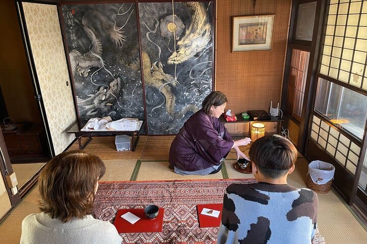 Explore a Historic House: Kimono Photoshoot and Matcha Tea — photo 12