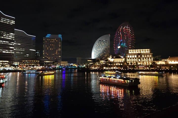 Night Walking Tour Yokohama, Walk and Discover with a Local — photo 2