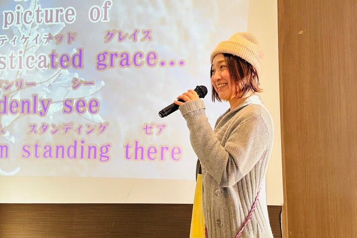 Karaoke Box Experience with a Professional Vocal Trainer — photo 2