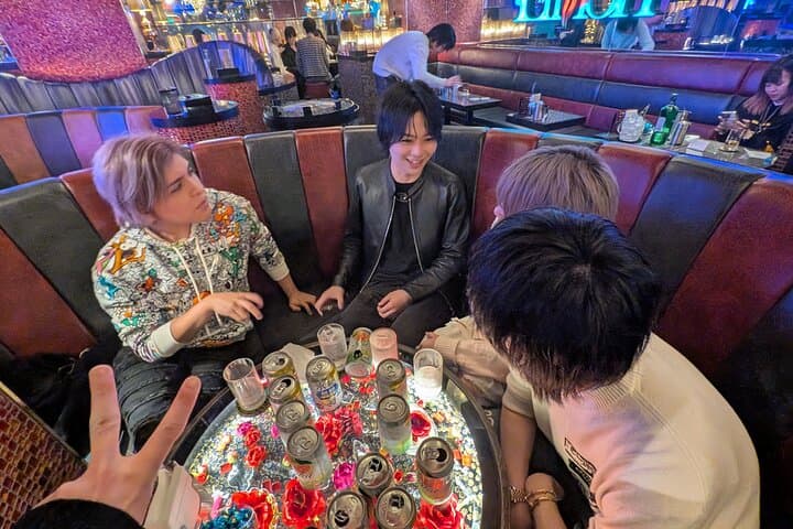 Tokyo Host Club Experience with English Guide — photo 4