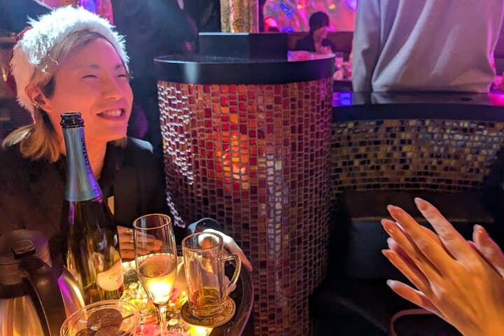 Tokyo Host Club Experience with English Guide — photo 6