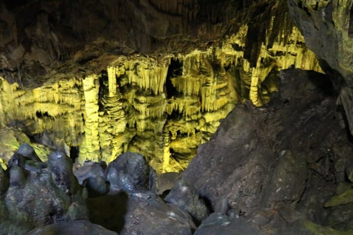 Kitakyushu Akiyoshido Cave Motonosumi Shrine Tour from Fukuoka — photo 3