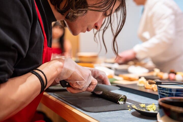 Kyoto Sushi Making Experience with a Professional Sushi Chef — photo 14