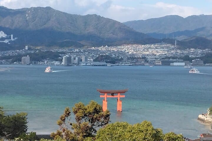 Hiroshima Cruise Pickup : Miyajima & Peace Park Tour with car — photo 8