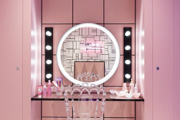 Luxury Lash & Nail Experience in Japan – English/Spanish Support — photo 5