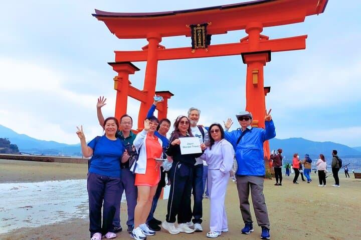 Hiroshima & Miyajima Island Customized Private Tour — photo 6