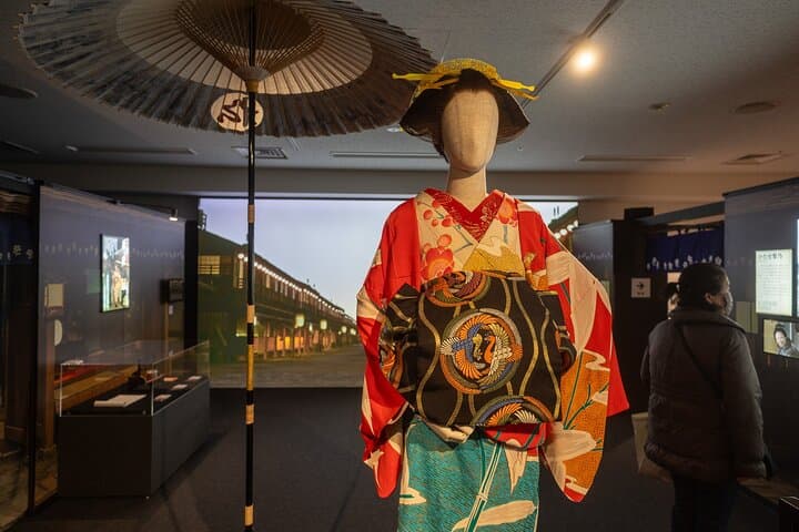Private Asakusa tour to introduce you to some unusual places — photo 13