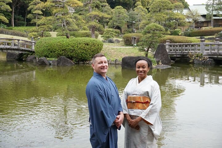 Kimono Dressing & Tea Ceremony Experience at a Beautiful Garden — photo 7