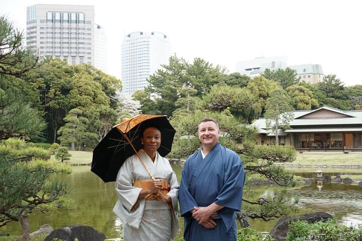 Kimono Dressing & Tea Ceremony Experience at a Beautiful Garden — photo 8