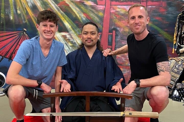 Katana Shopping in Kyoto with Expert Guidance
