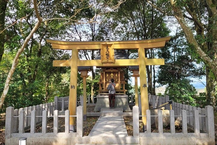 Deluxe Private Tour: Hita, AOT Statues and Onsen from Fukuoka — photo 6