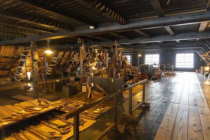 ENGLISH SPEAKING Private Full Day Tour Shirakawago/ Takayama — photo 11