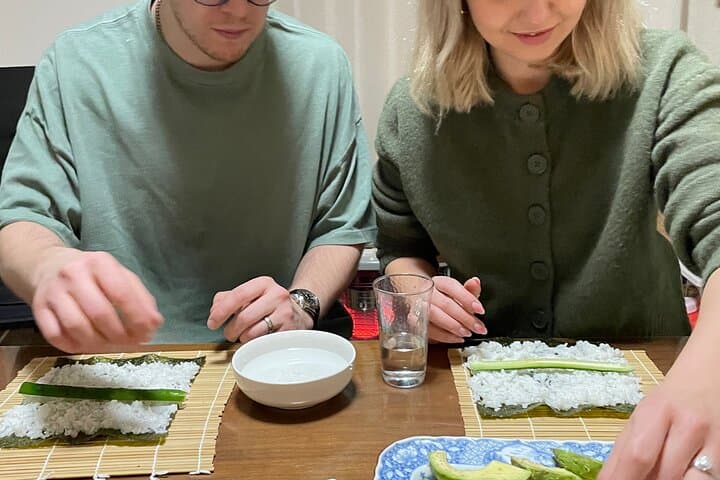 Rolled Sushi Making 30 minutes from Shibuya/Vegetarian Available — photo 6