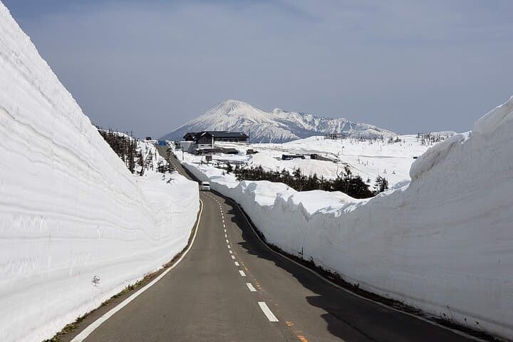 Volcanic Wonders & Scenic Trails — photo 4